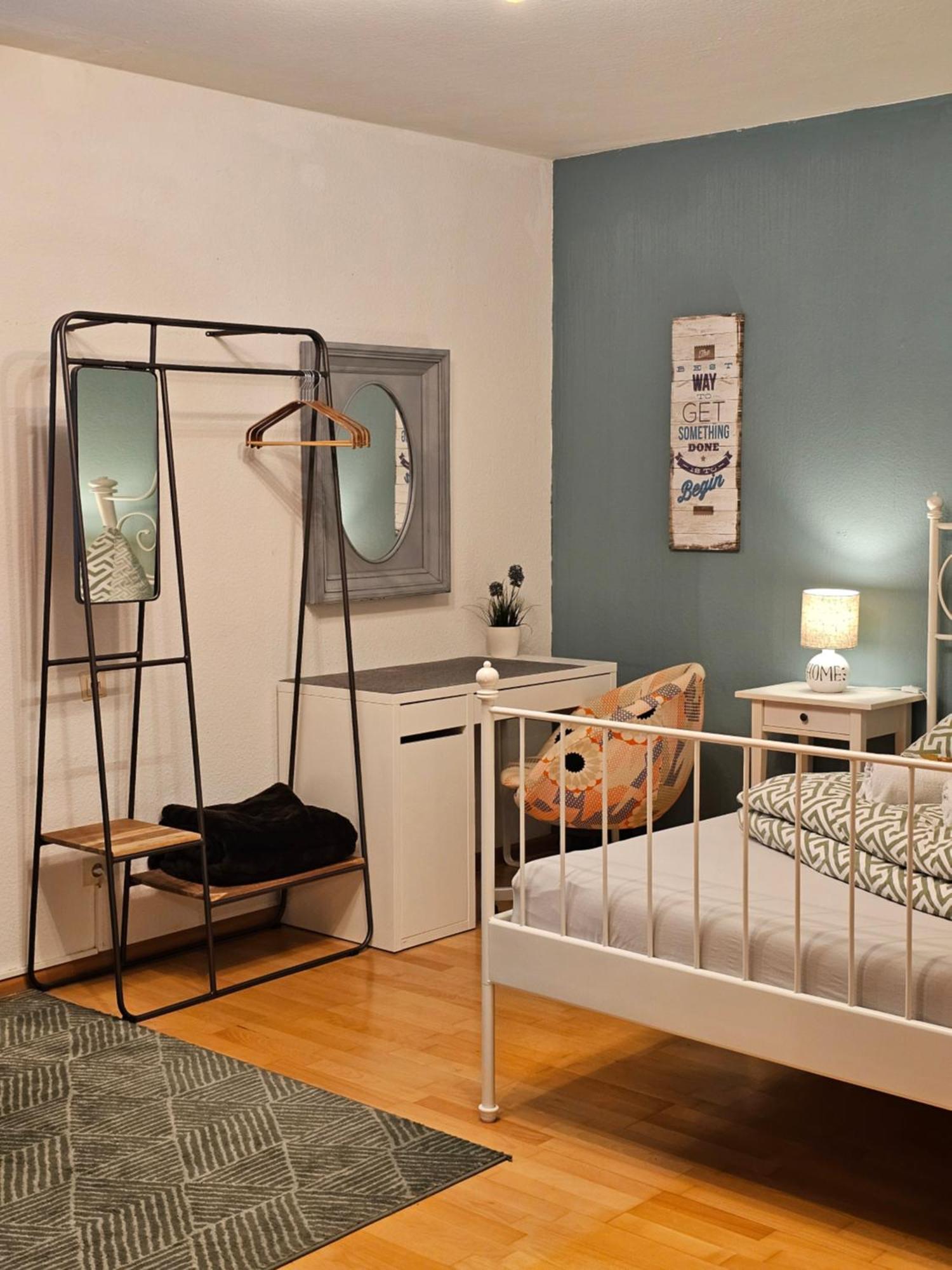 Doppelzimmer 2 I Geteiltes Bad & Kueche I Mit Dem Zug Nur 4 Min Bis Zum Hauptbahnhof Φράιμπουργκ Εξωτερικό φωτογραφία